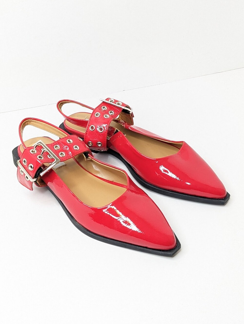 Steve Madden Smokee Slingback Buckle Flats Red Women's 7